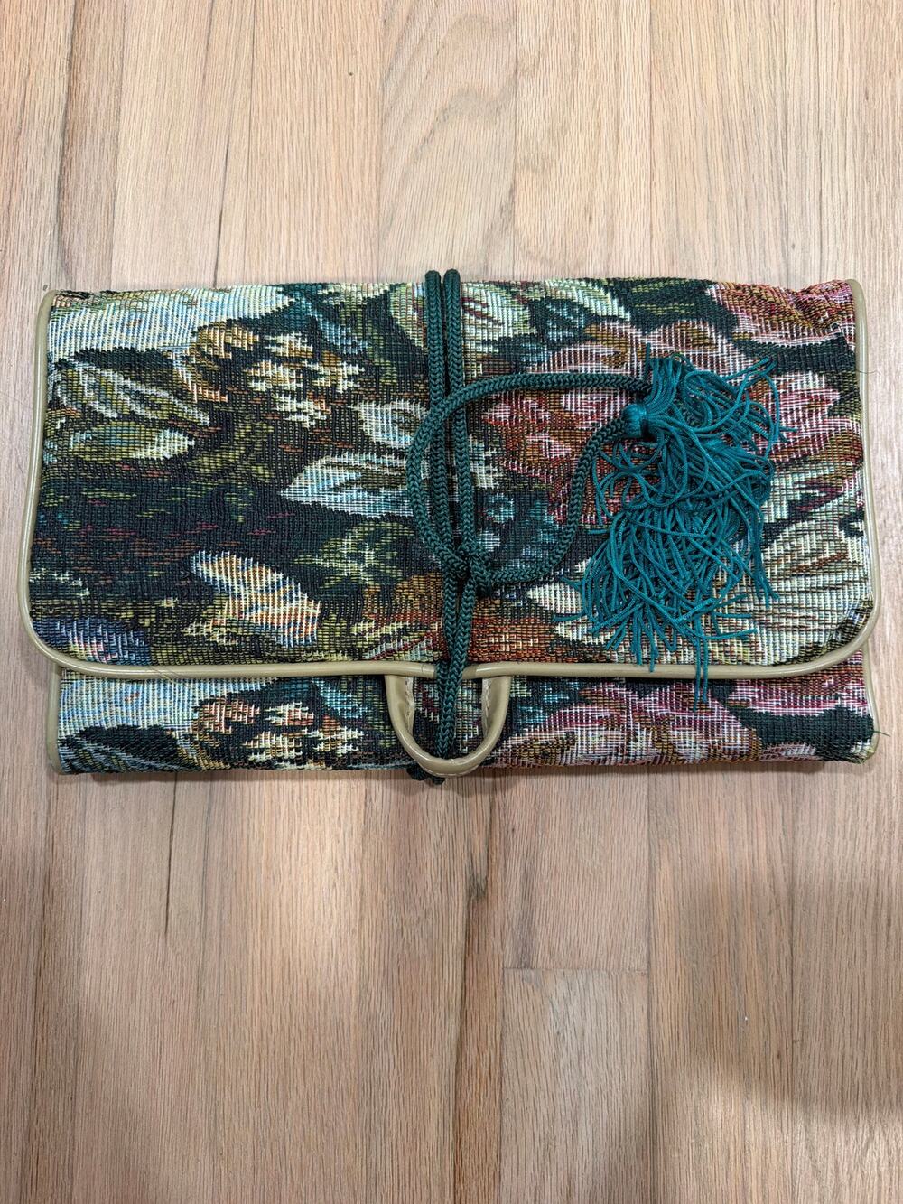 Bovano - Preowned Vintage Floral Tapestry jewelry/makeup case